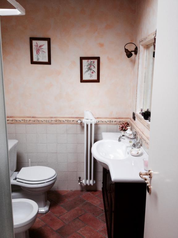 B&B Villa Rossana Langhirano Ruang foto