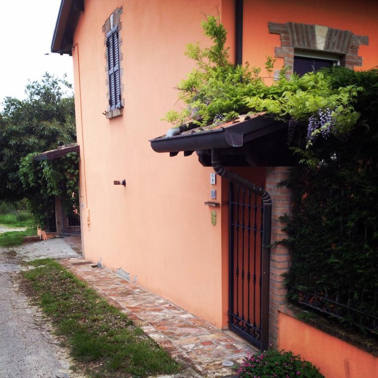 B&B Villa Rossana Langhirano Ruang foto