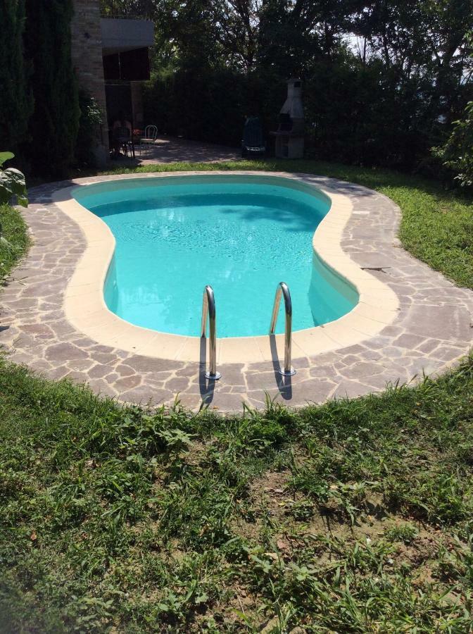 B&B Villa Rossana Langhirano Bagian luar foto